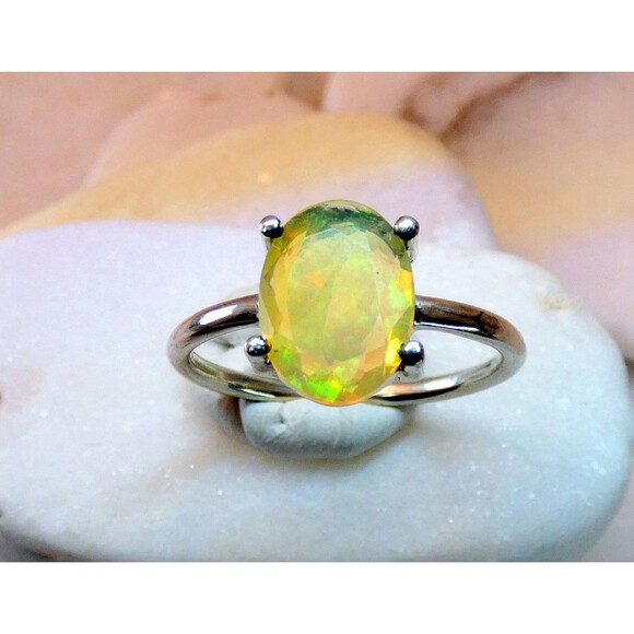 Genuine Ethiopian Opal Sterling Silver Ring Size 6 - Picture 1 of 9